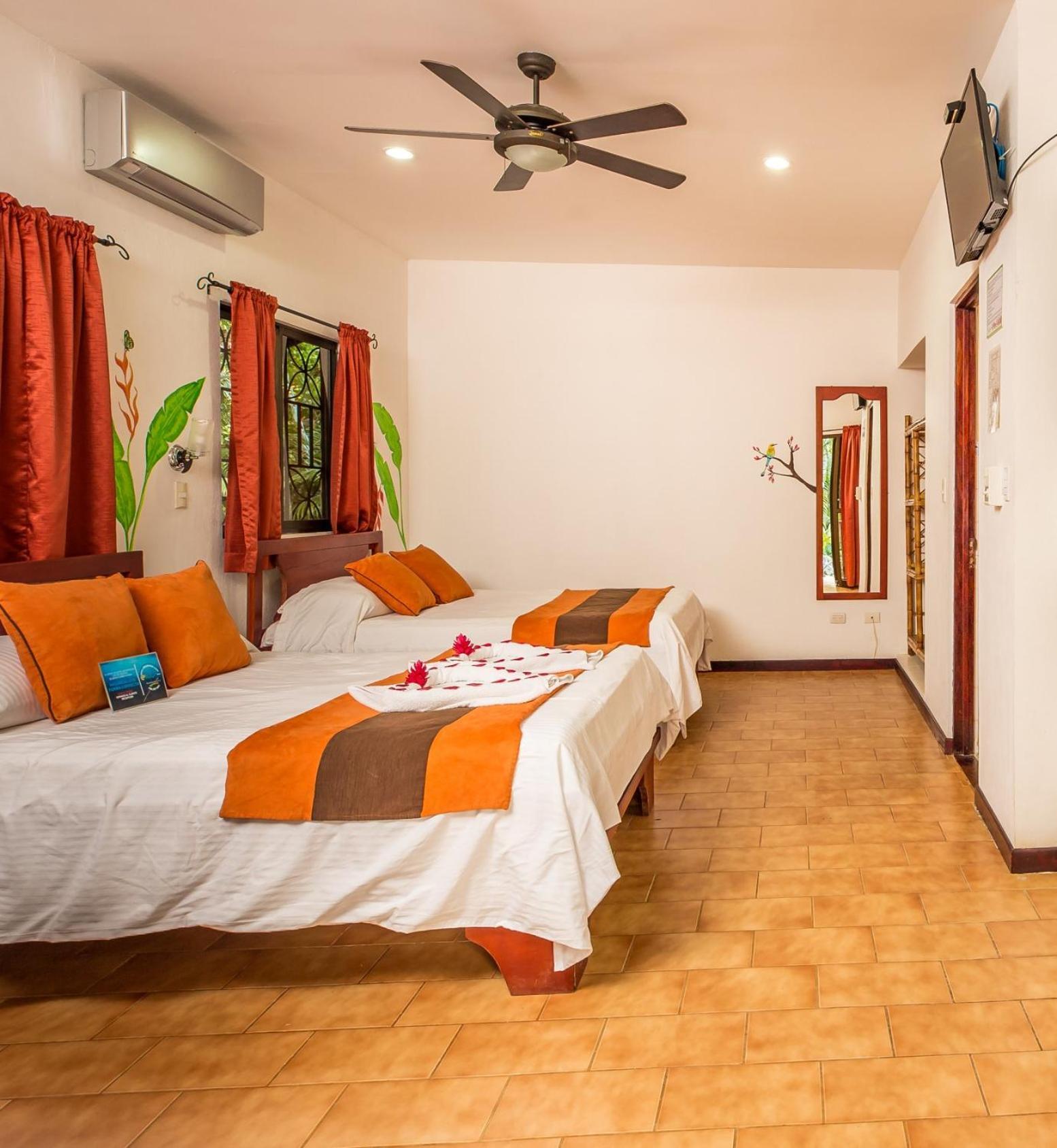 Hotel Villas Rio Mar Dominical Esterno foto